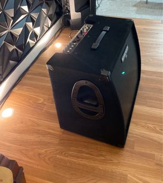 ENVÍO NO INCLUIDO Behringer Ultratone K3000FX