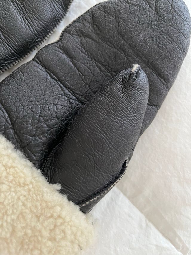 Manopole montone donna nere