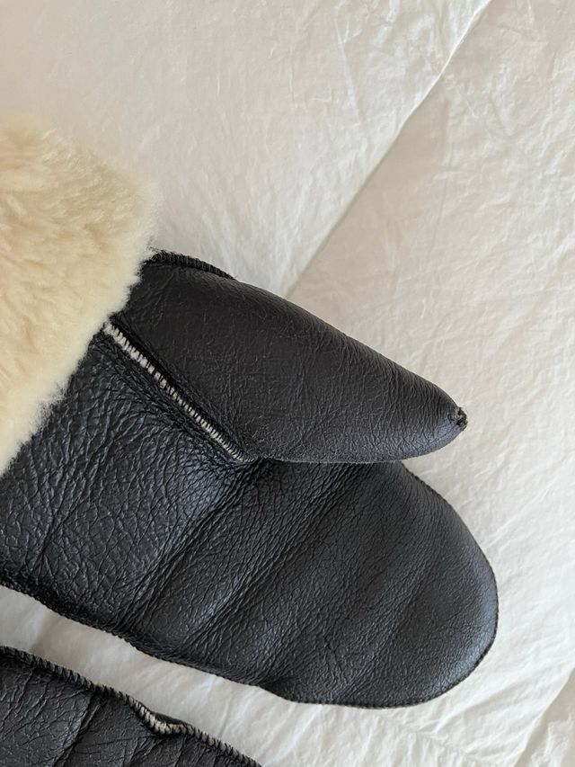 Manopole montone donna nere