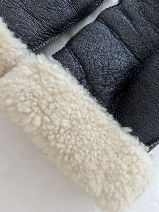 Manopole montone donna nere