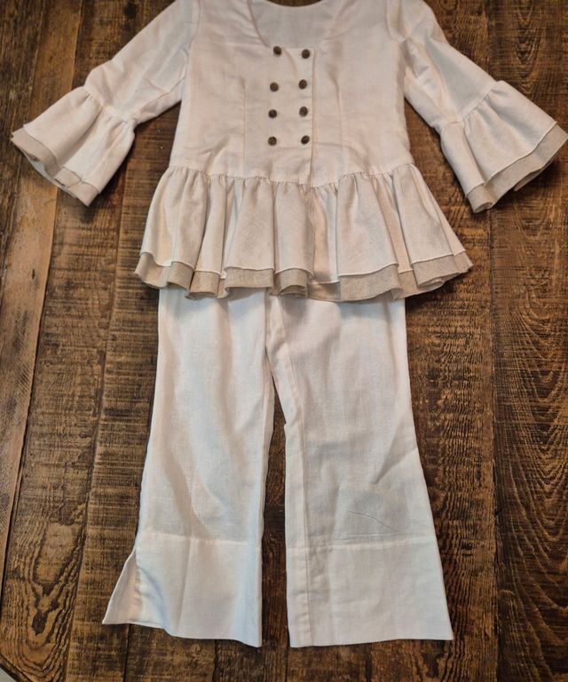 Conjunto niña estilo Hortensia Maeso