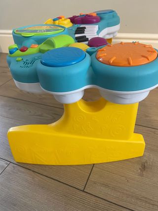 Piano musical de juguete