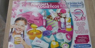 Juegos de mesa y muñecas