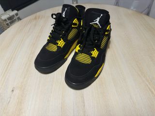 Air Jordan 4 yellow thunder 445