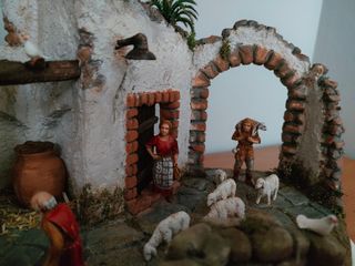 Belen/nacimiento,en peana...