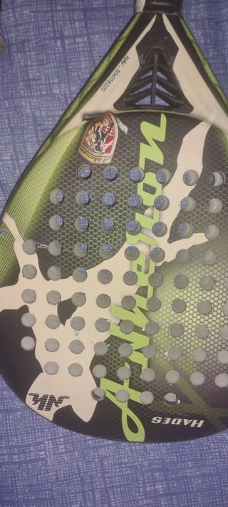 Palas de padel para reparar.
