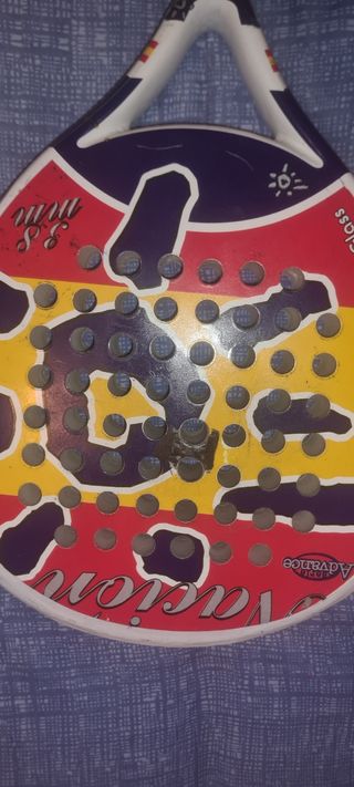 Palas de padel para reparar.