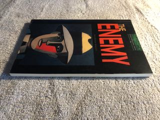 THE ENEMY - DESMOND BAGLEY. OXFORD BOOKWORMS 2000