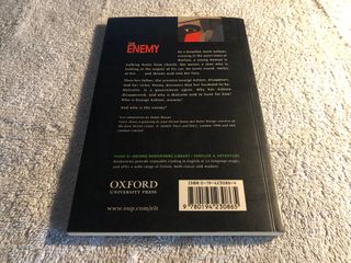 THE ENEMY - DESMOND BAGLEY. OXFORD BOOKWORMS 2000