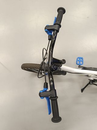 Bicicleta niño decathlon 16 pulgadas. Casi nueva.