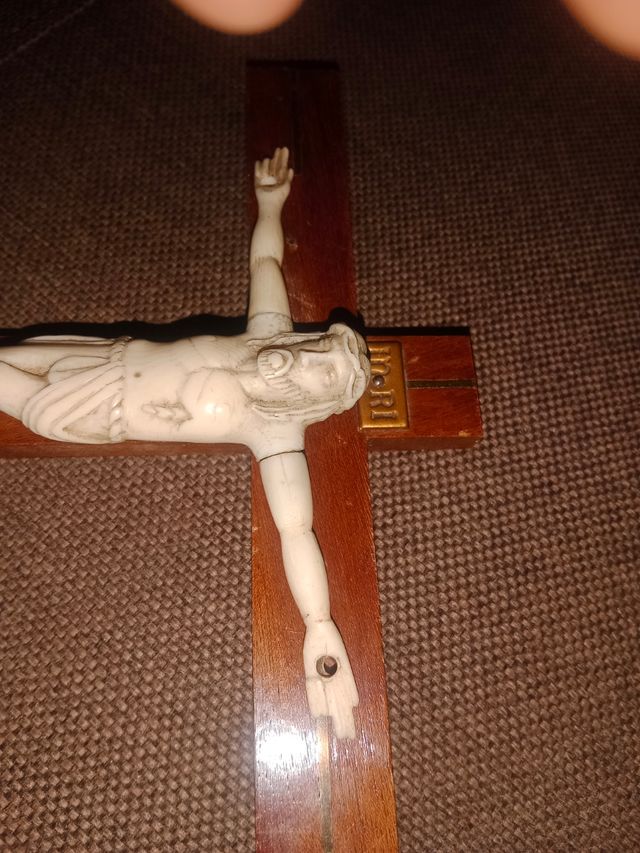 Cristo materiale nobile