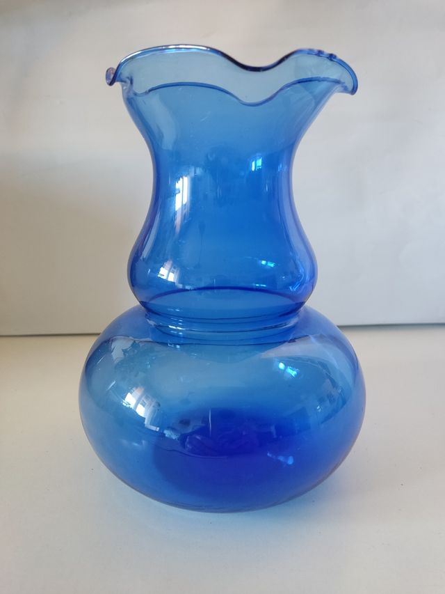 VASO VINTAGE IN CRISTALLO BLU