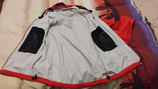 Membrana - chaqueta impermeable