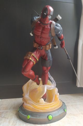 Deadpool Marvel Diamond Gallery Select Toys