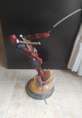 Deadpool Marvel Diamond Gallery Select Toys
