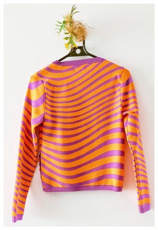Suéter con Estampado Gráfico en Rosa/Naranja