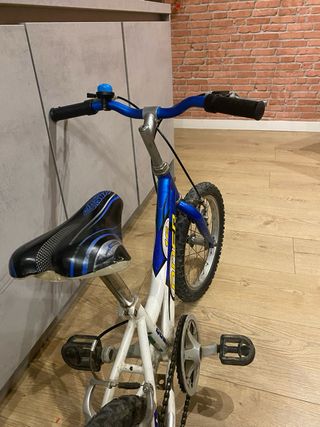 Bici niño/a 16”