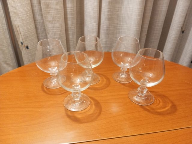 Copas de coñac.