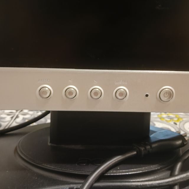 Monitor Acer 1715 sm