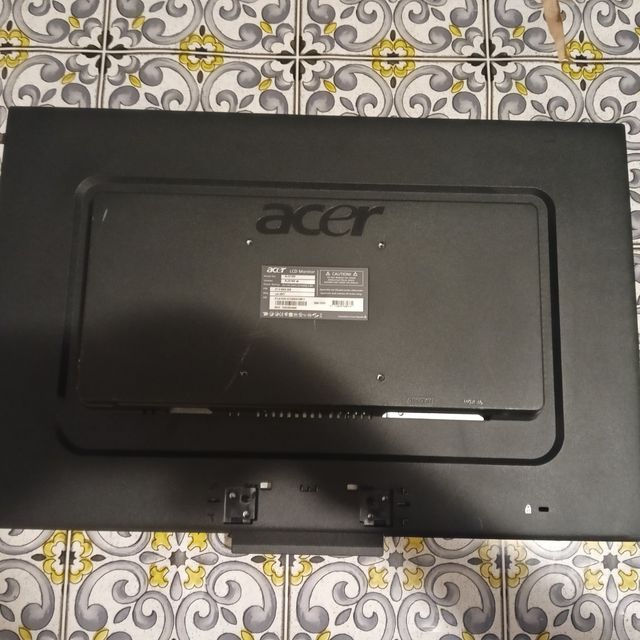 Monitor Acer al2216w