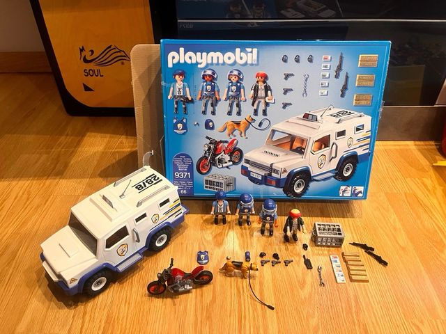 Playmobil