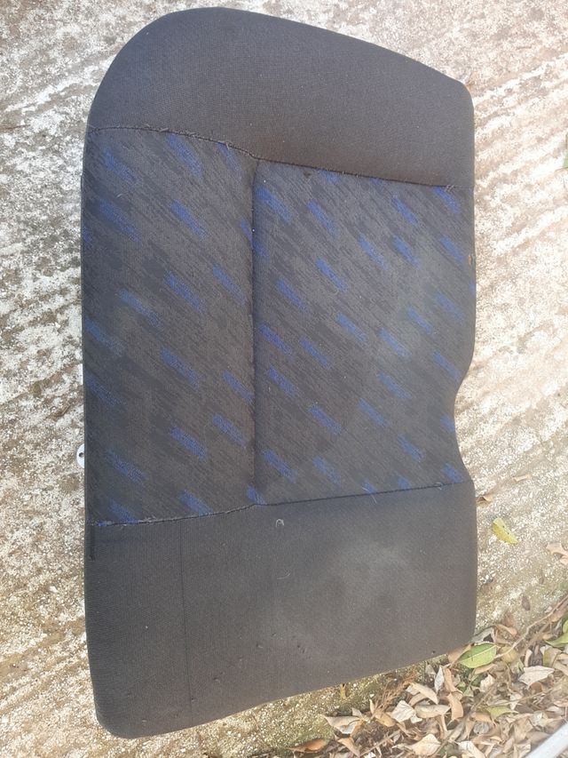Asientos traseros clio 16v fase 1.5