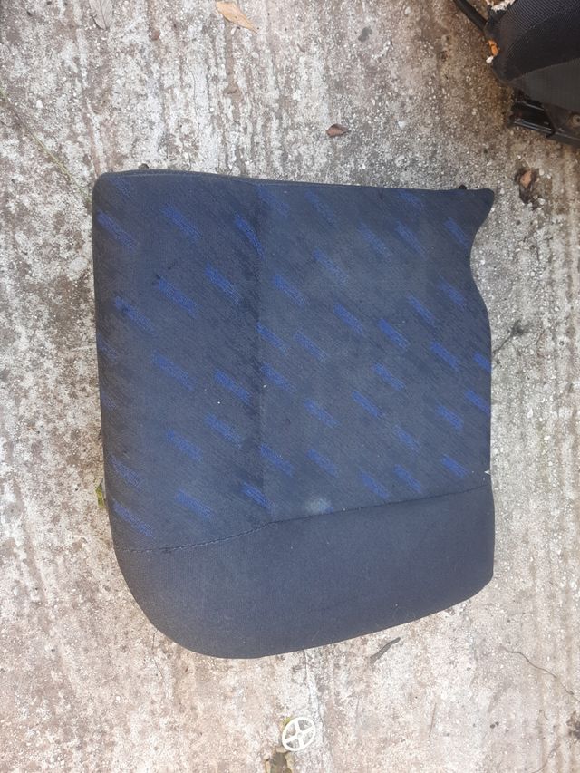 Asientos traseros clio 16v fase 1.5