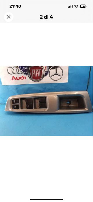 PULSANTIERA ANTERIORE SINISTRO SUBARU FORESTER