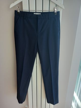 Traje júnior. Talla 13-14 años. Zara.