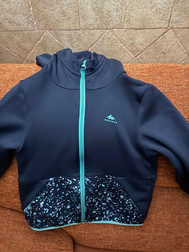 Polar quechua talla 8 a 9 años 131 a 140 cms