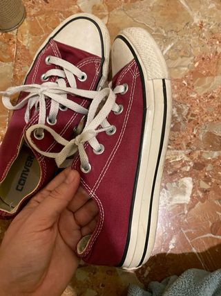 Converse granates mujer
