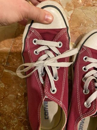 Converse granates mujer
