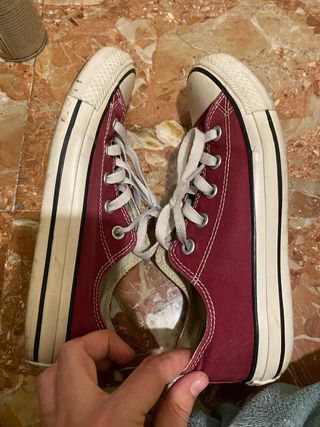 Converse granates mujer