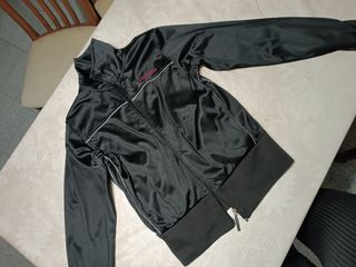 Campera deportiva 