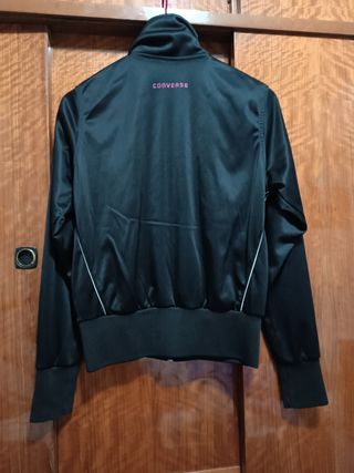 Campera deportiva 