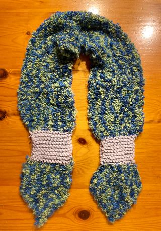 Sciarpina fatta a mano