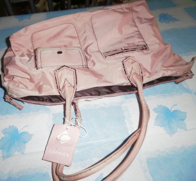 BOLSO DE MANO PARA MUJER COLOR ROSA SIN ESTRENAR