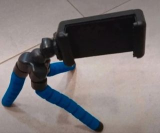 Tripode ajustable movil