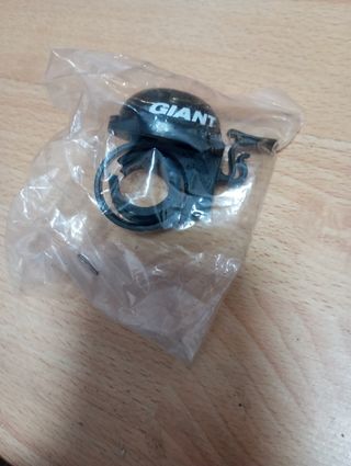 Varias piezas.Shimano,sidi,giant