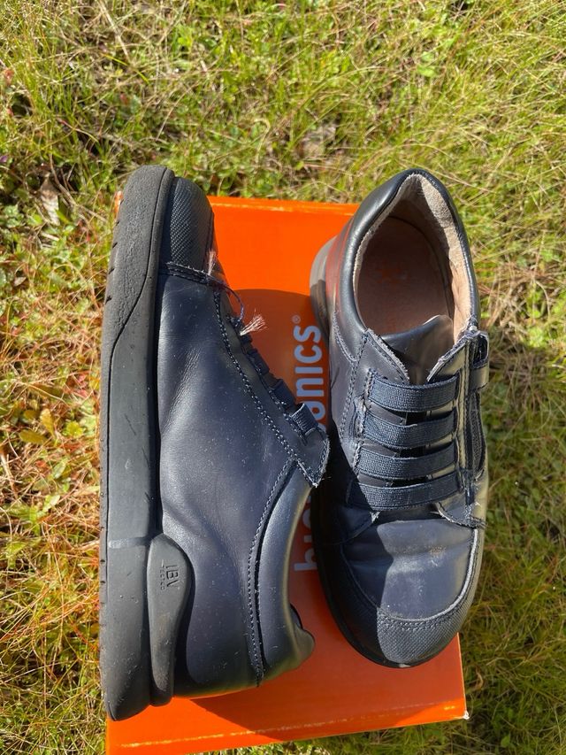 Zapatos biomecanics niño número 31