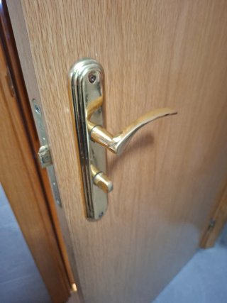 Puertas madera de interior