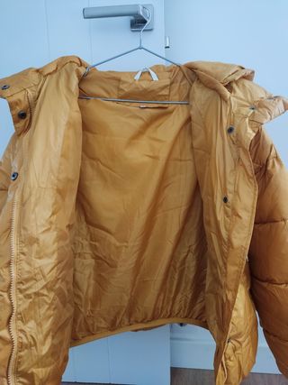 Anorak plumas mostaza