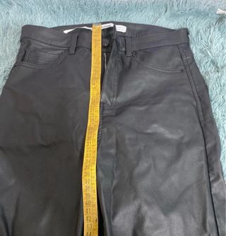 Pantalones de cuero Bershka