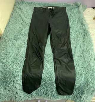 Pantalones de cuero Bershka