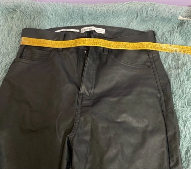 Pantalones de cuero Bershka