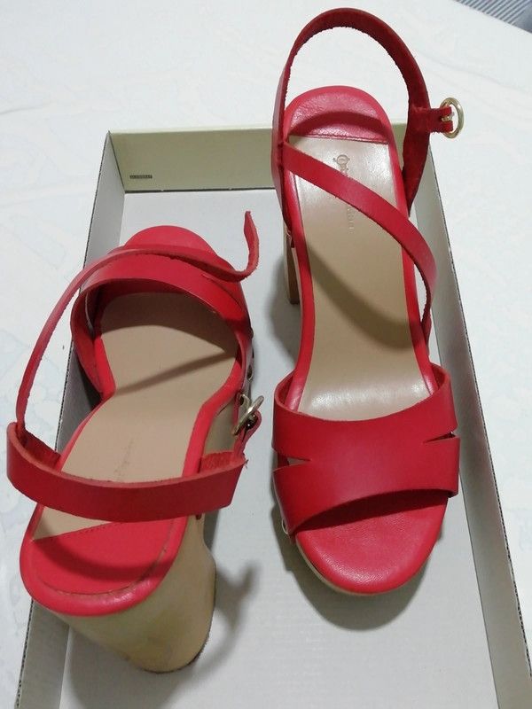 sandalias stradivarius coral