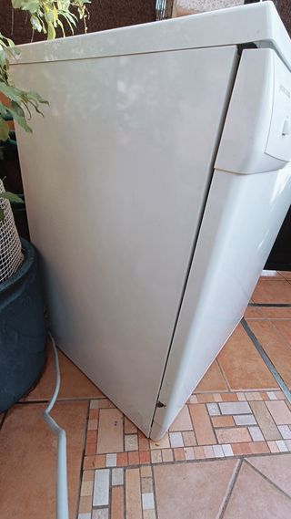 Lavavajillas Zanussi