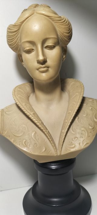 Busto de Dama de A. Giannelli escultor