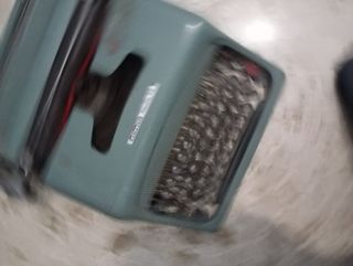 Macchina da scrivere Olivetti studio 44