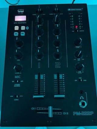 Numark NDX 500 “x2” y mezclador Omnitronic PM222P